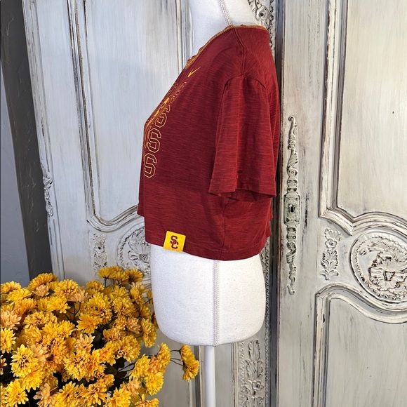 GO TROJANS Nike Women's Red and Gold Trojans Crop Top - Picture 5 of 9